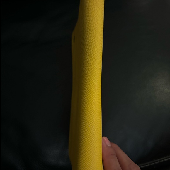 Michael Kors leather small IPad case yellow color. Good condition - Picture 3 of 7